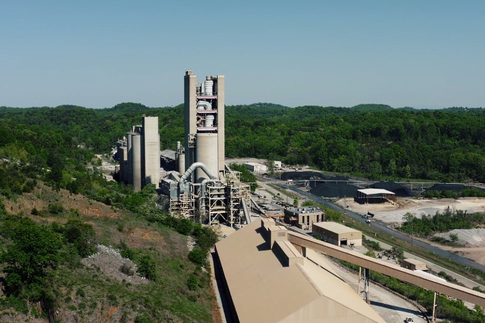 Financing the construction of a cement plant requires a thorough analysis of the market situation and forecasting scenarios for its development in the coming years Financing the construction of a cement plant requires a thorough analysis of the market situation and forecasting scenarios for its development in the coming years